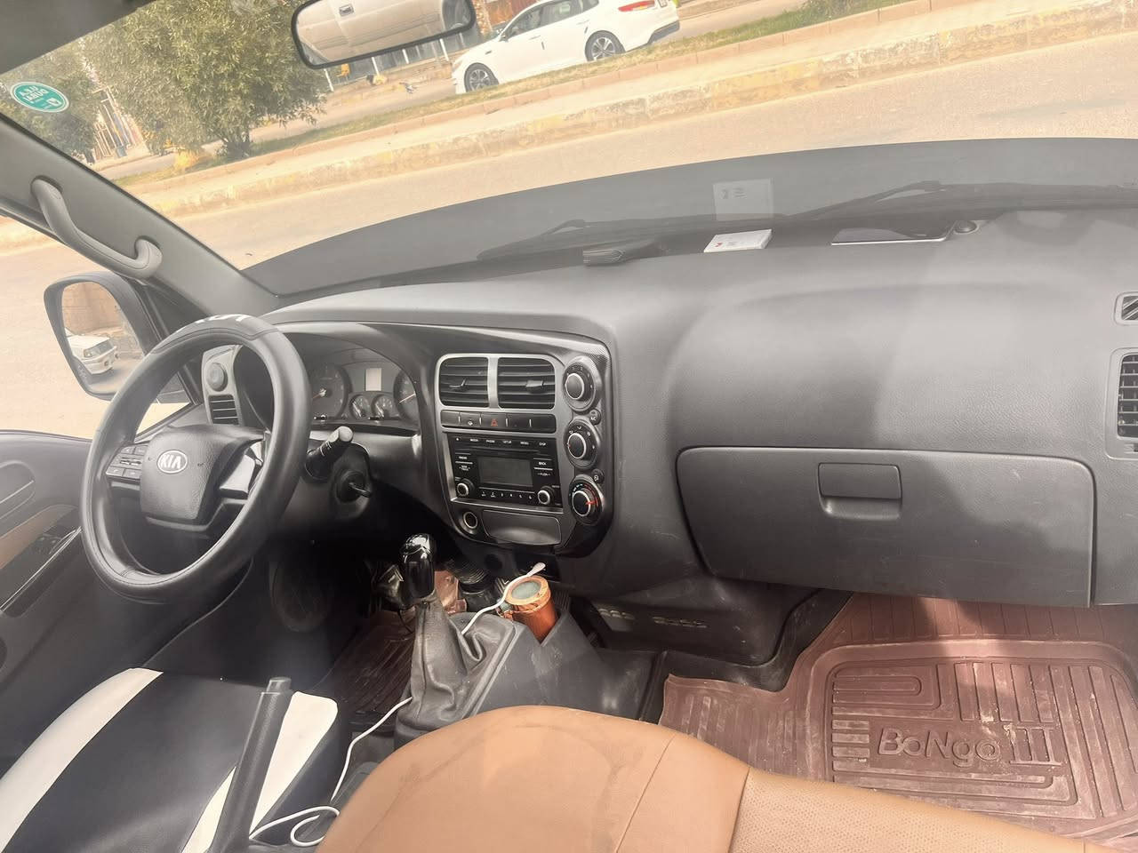 سلام عليكم كيه بنكو 2700  موديل 2021سياره خير من الله مكفوله من شواصي محرك كير رقم بغداد مكان سياره لانبار السعر 145بيه مجال رقم الهاتف ***********
