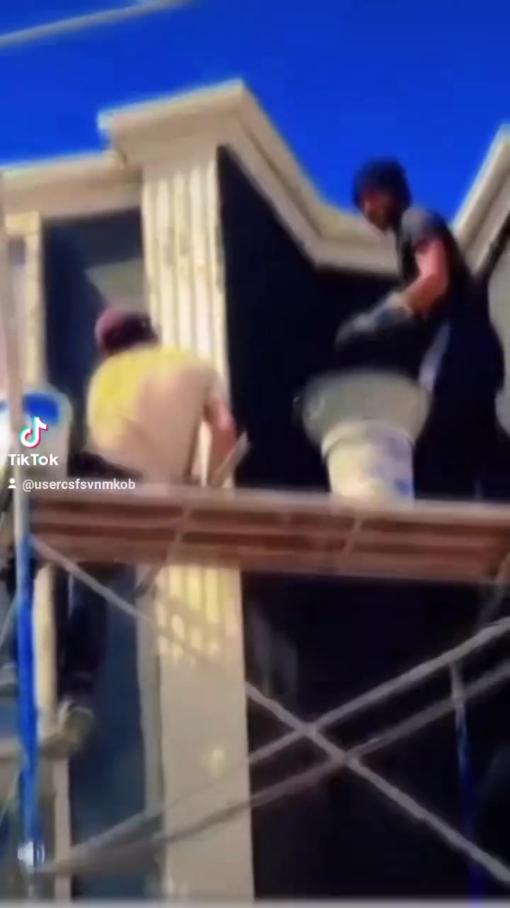 السلام عليكم خلفه فارغ لبخ وبنيان الدبل 250
***********
