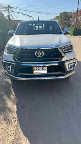 *تويوتا  هايلوكس فور ويل فول 4*4 
سيد نهرو 
*موديل 2025 سياره جديده مكفوله كفاله عامه 
*مواصفات مذهب كويتي  ام المنفاخ عالي 4 سلندر 
*السياره كارتون وضع شركه ماشيه 14 الف كيلو
 فول مواصفات شاحن واير ليس تبريد قطعتين بنيد جكات بصمه عدد 2 سيد نهرو يدات ذهبي كويتي رقم أربيل الجديد سنويه جديدة بأسمي شخصياً تحويل فقط السعر 365 بغداد الكاظميه المحيط  
***********
