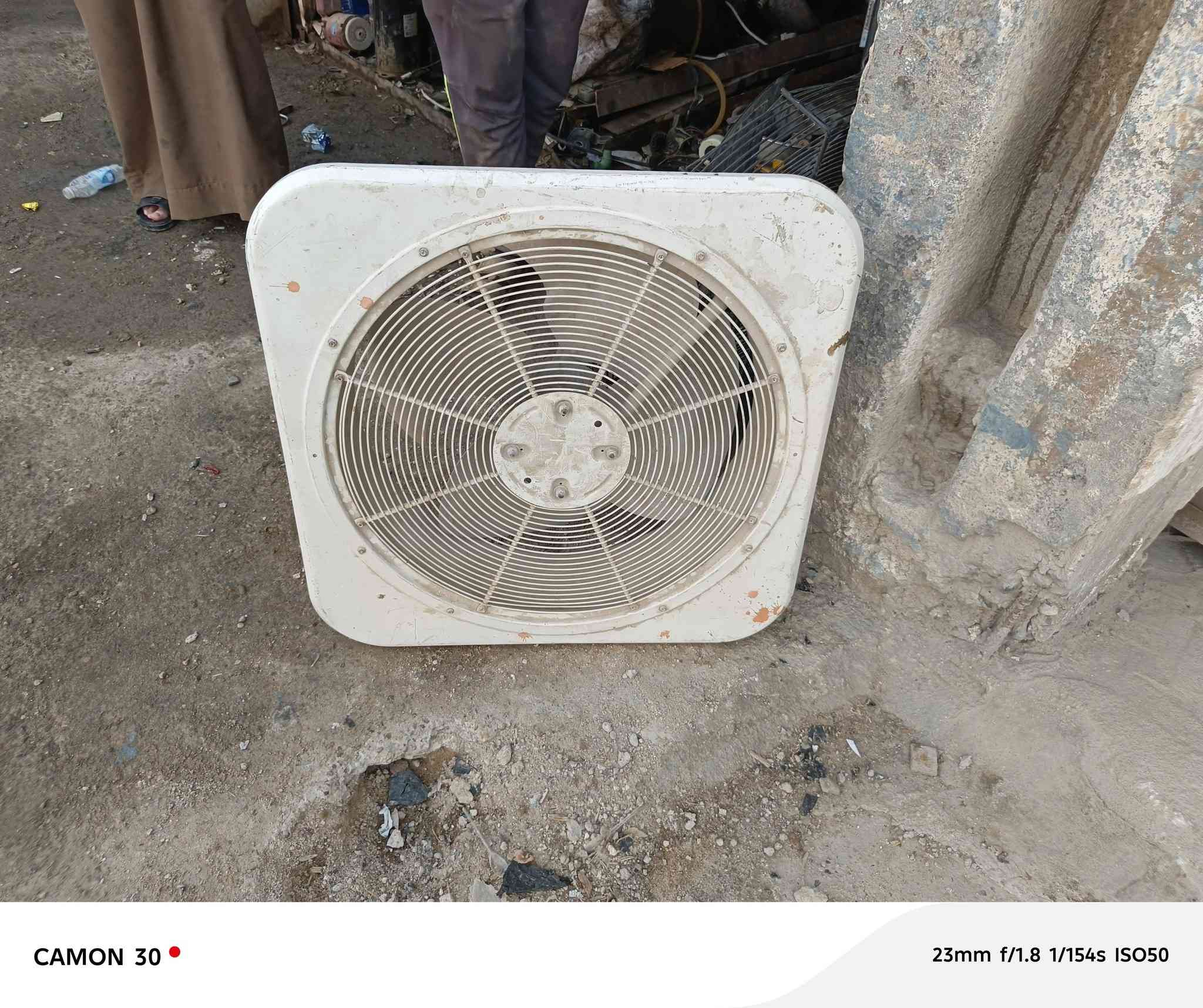 مفرغات قياس 70 عدد اربعة اثنين مربعات واثنين دائريات سعره وحده 70
للاستفسار ***********
