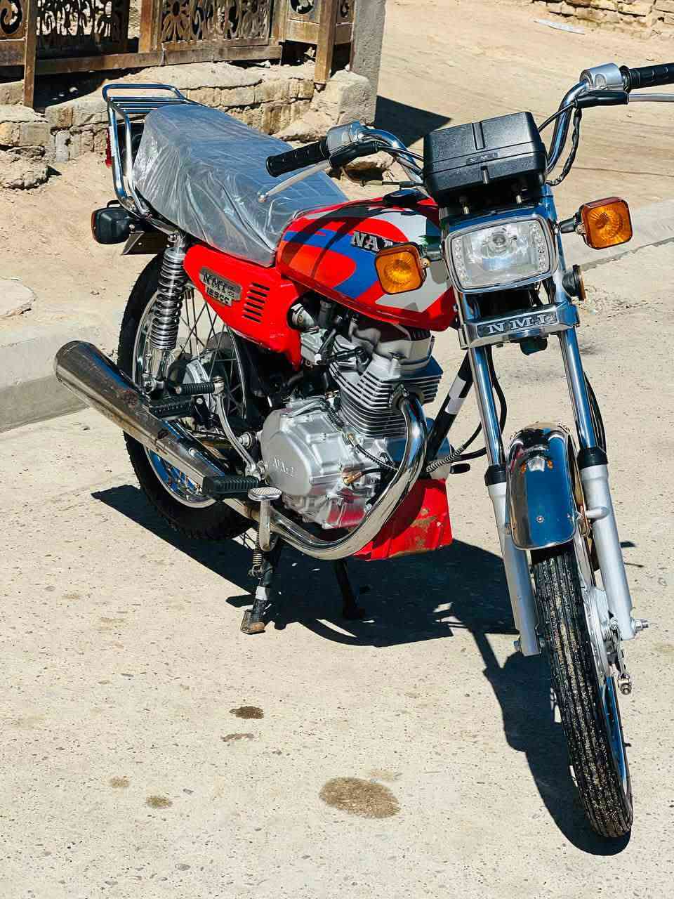 دراجه نامه نضيفه بدون وراق سعر800وبيه مجال حك جيه ***********
