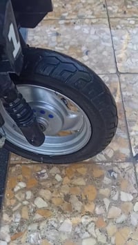 بيجي ستوني • جفته • مفتوحه