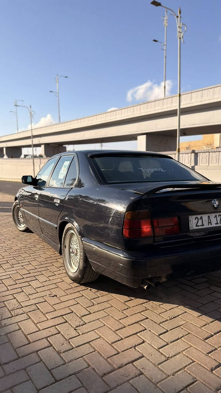 السلام عليكم للبيع بي ام موديل 1992 اصل525 محرك مسكر شرط كير وتماتيك شرط صدر امامي خلفي جديد تخم تاير جديد تخم ويل اصلي بلادي رقم بغداد دولي سنويه الغايه 20230 هزه جديد تبريد ثلج 🧊 تدفئه نار السياره صبغ عام جماليه بدون اي حادث غرفه جديده السعر 65 وبيها مجال يرهم مروس حسب القناعه مكاني تكريت رقم التلفون ***********
