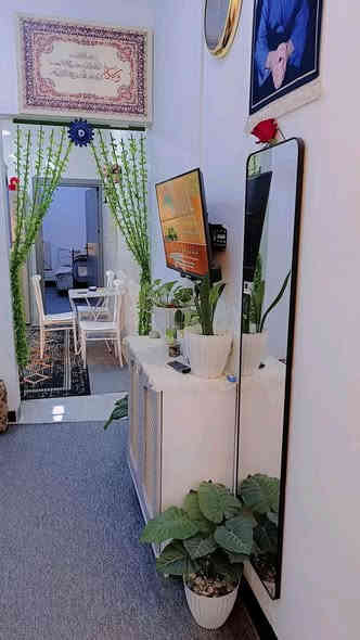 بيت للبيع100م جدآ مرتب وغرفتين نوم✌️ البناء صار5اشهر😍 ومنطقه راقيه وفرع راقي حي بدر فرع مول حسين 3فرع من تدخل😍خدمات ماء فول وكهرباء وتبليط 10امتار يبعد😊

#السعر مع الأثاث57وبدون الأثاث 49وبي مجال😊

***********واتس
*********** كركوك
