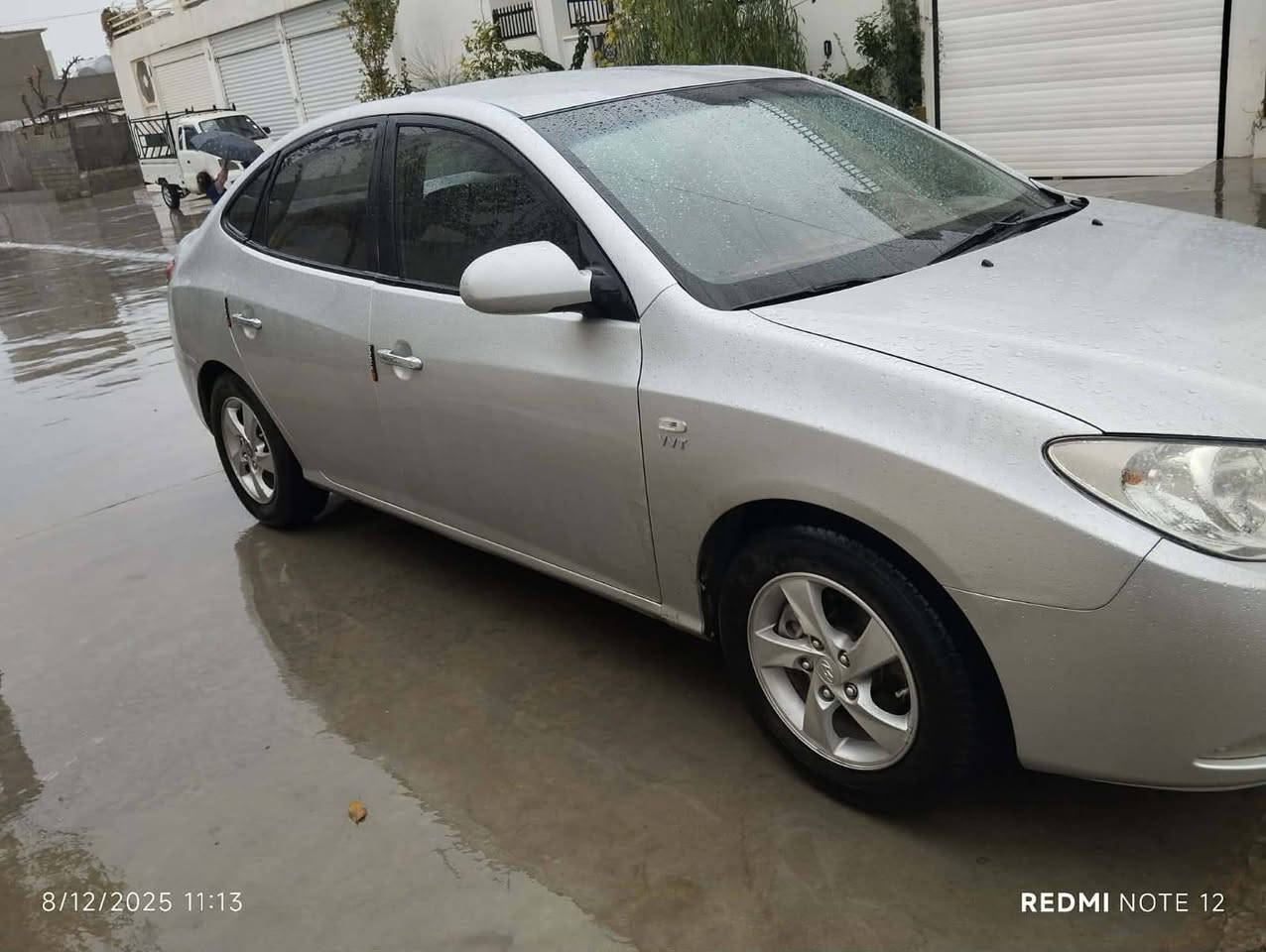 Slawy xwa la hamw laayk 
Honda avanty 2007 brawa
Fula bas slayt nya
Hamw gyany bashart chrkay tyay nya
4tayaw wyly lok loky la zhera
Tabryty sardw karm mazbwt
Nwqstany nya ba kwrdyakay
 
Froshtnw gorynawa
Bas ba shayna 
*********** 

Admin gyan warykra
