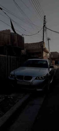 Bmw e60 530 اصل  2004  كفاله من الحادث و ضربه و صبغ السياره بلاديه  جا...