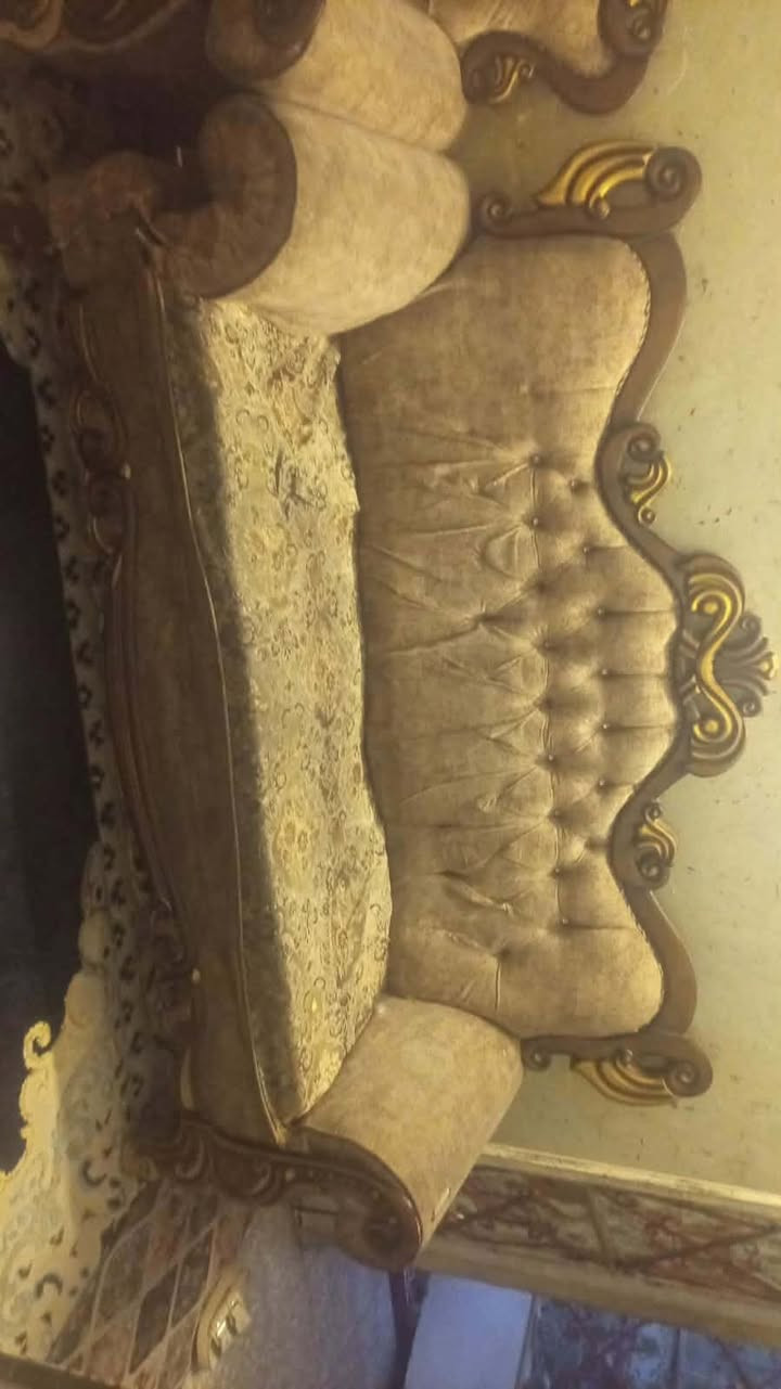 سلام عليكم هاذ تخم البيع سعر 75مستعجل وبي مجال نضيف بس يرادله سفنجة وحدة التخم واحد


**إذا كنت صاحب هذا الإعلان وتريد حذفه لأي سبب، رجاءا أرسل رسالة إلى الدعم الفني**