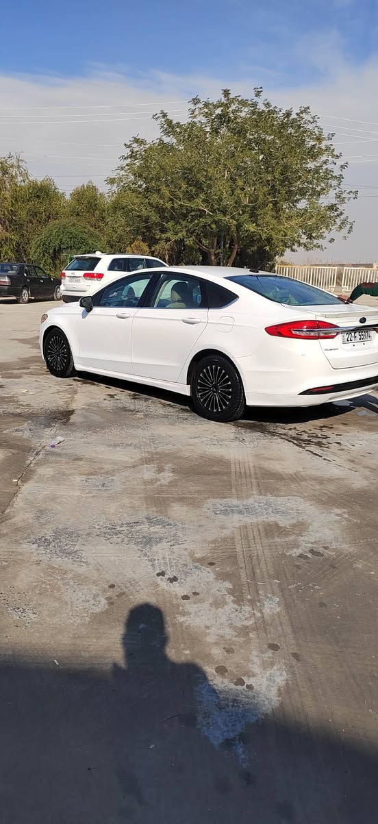 فورد فيوجن 2017 رقم اربيل ماشيه 170
بصمه تبريد خلفي كشن كهرباء. سايد بريك بصمه.. گير ماوس. مكينة 2 ونص .. السيارة كلين فقط صبغ دعاميه. مكفوله كفالة عامه مكانها ديالى 
هـ ***********
