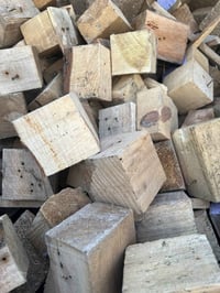 متوفر مكعبات سكيب حوالي  75. كونيه  قابل للزياده سعر الكونيه  3 الاف ب...