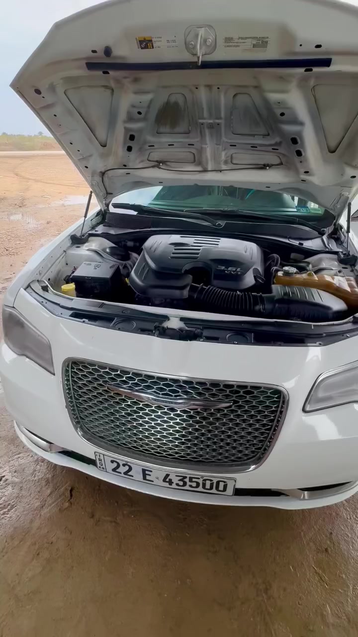 اوباما C300  2016  وارد كندي كلين تايتل
السيارة كفاله عامة  من كير ومكينه و من الحادث او التبديل والصبغ ✅

- بانوراما فتحتين 
- كشنات تدفئة +تبريد 
-ميموري خزن 
- تشغيل عن بعد +اطفاء عن بعد 
- ترحيب ابواب لمس 
-داخل اسود جلد طبيعي 
- برده خلفيه بلادي تحكم لمس بالشاشة 
سنوية باسمي ل  2028 
ماشية 111  الف ميل حقيقي 
حدايدة وتايرات كله جديد يعني السيارة جاهزه بالكامل 
السعر : 238 $  بيها مجال قليل جدا
اخوان الفيديو موجود موضح كل التفاصيل


**إذا كنت صاحب هذا الإعلان وتريد حذفه لأي سبب، رجاءا أرسل رسالة إلى الدعم الفني**