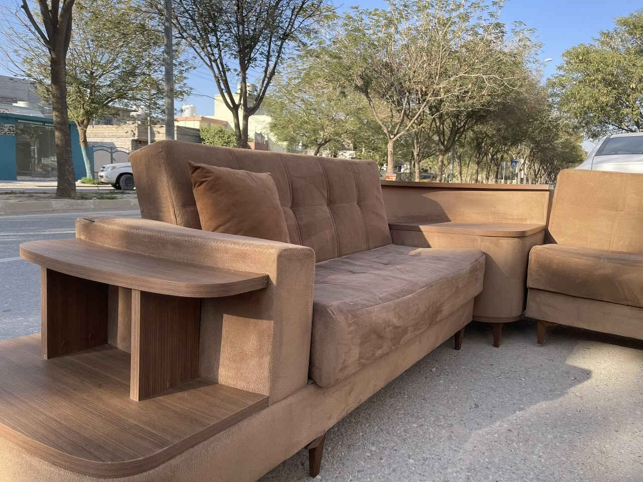 Lتورکی
هاتینەوە بە ئێڵێکێ ناوازە تورکی 8نەفەریە
مارکەی ALFEMO مەخزەن و سیستەمە
ژم***********
