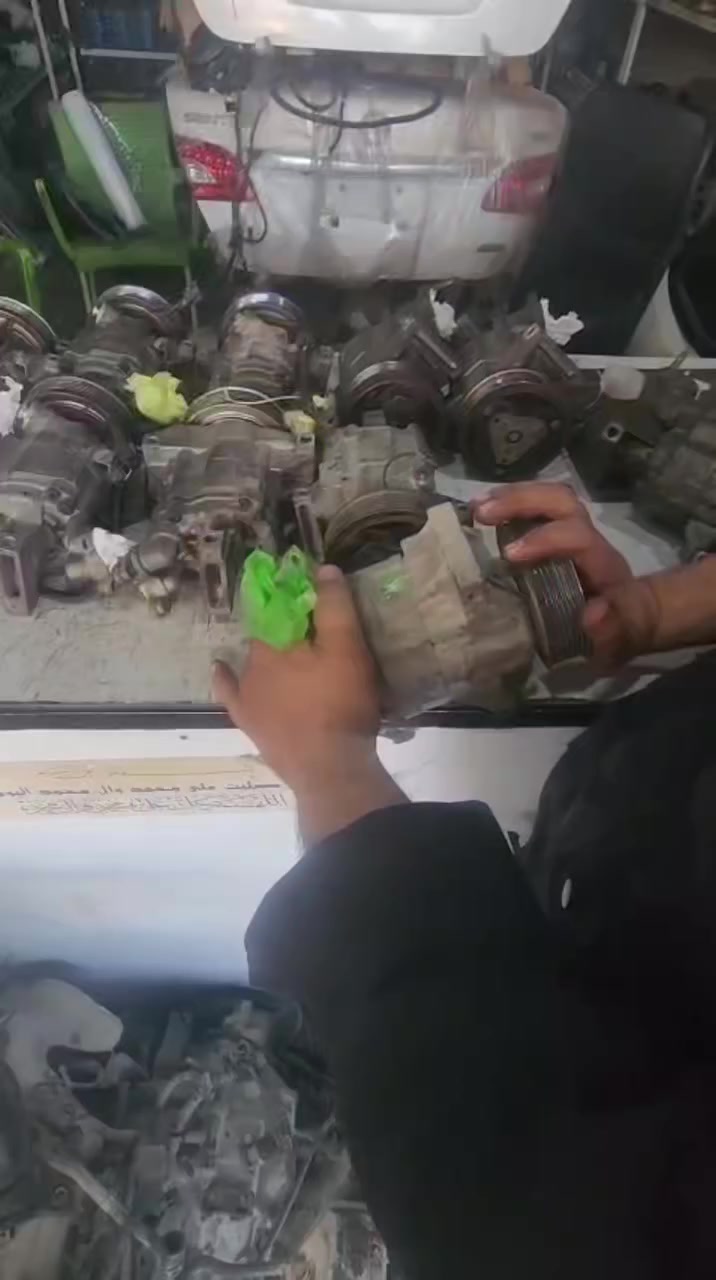 السلام عليكم ورحمة الله وبركاته 
على بركة الله توفرت قطع غيار نيسان تيدا وفيرسا 
كمبريسر +راديتر +فريز اصلي تفصيخ وارد يابان 
العنوان النجف الاشرف الحي الصناعي البلوك الثالث مركز نيسان النجف لقطع غيار السيارات 
***********
@إشارة
