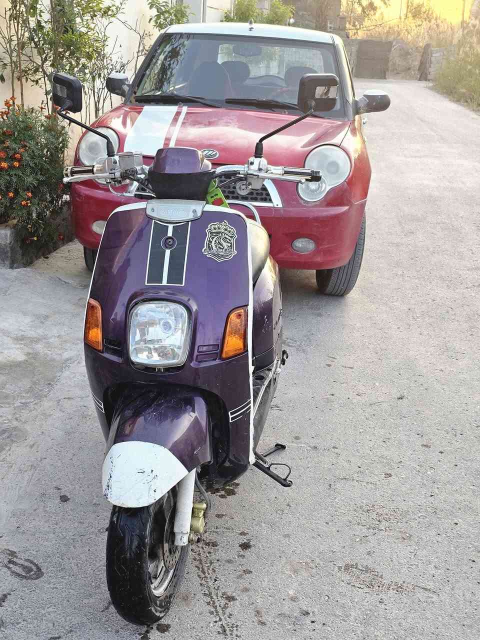 يالله سلام عليكم شباب دراجه بوليسي ختم واحد من طول للطول ومكينته شرط بصفه متسمع صوته كلش نضيفه وحلوه رايده ٥٢٥ وبي مجال م***********كاني تقاطع القدس ورقمي
