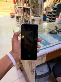 بوكو اكس 6 برو • ٢٥٦ • ضهر جلد