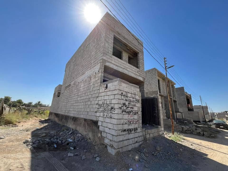 هيكل طابقين للبيع مساحة 100 متر .الموقع تقاطع القدس خلف كلية بلاد الرافدين القديمة .سند 17 مشمول بالتطويب حسب قرار 320 . مكاتبة او وكالة . مستعجل على بيعه .السعر 36 مليون 

***********
