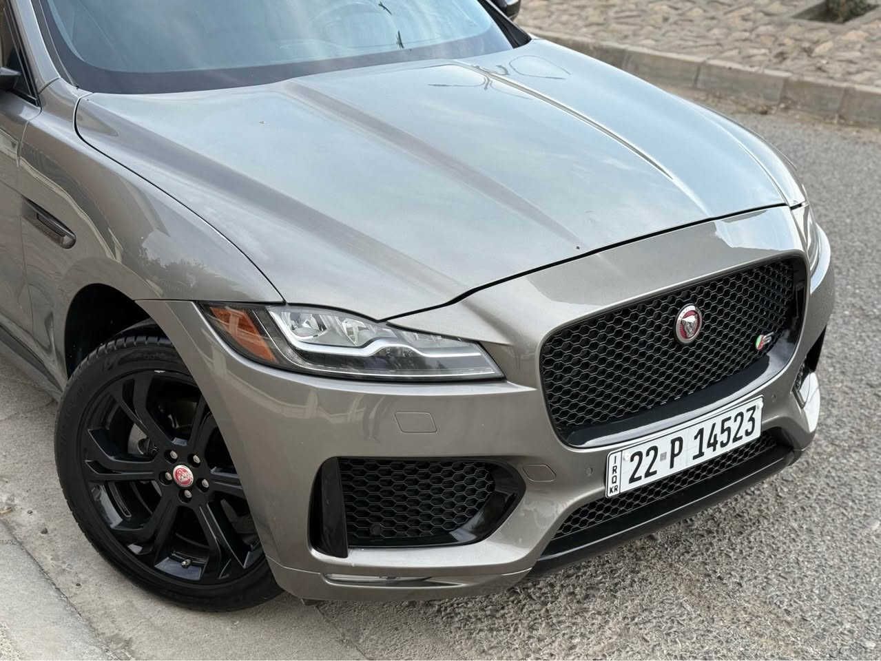 ﷽

سلام علیکم 
جاکوار Jaguar F-pace 🇬🇧 🚀 2020
وارد : امریکی  
مودیل : ٢٠٢٠
فول مواصفات 
بانوراما  - مرایا شفط - اربع ابواب بصمە - لایتات لید بلادی - سماعات مارکە - دشبول لید - کشنات جلد و کهربائی - حساسات ٣٦٠ درجە - رادار امامی    - اربعە کشنات هیتر  - ستیرن هیتر - سندوک کهربائی -شاشە کبیر بی اندروید اوتو و کاربلەی  - تحدید مسار  - انظیمە قیادە اربعە - دفع رباعی  -بریک بصمە - اتو هولد - اوتو ستارت - وھوایە مواصفات الاخرا .......

سعر ١٦٩ مجال قلیل  

جاملغ و بنید و شبر من باب سبغ 
 واحد مکان بارد .... رئس واحد شاصی بی طخە 
 
موافقە تظلیل ویا سیارە ..... تحویل نفس الیوم 

عنوان : اربیل   / رقم :*********** و واتساب أربيل, العراق
