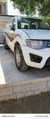 من رخصه الادمن بيكب دبل قماره مسيوبيشي موديل ٢٠١١رقم بغداد مميز انكليز...