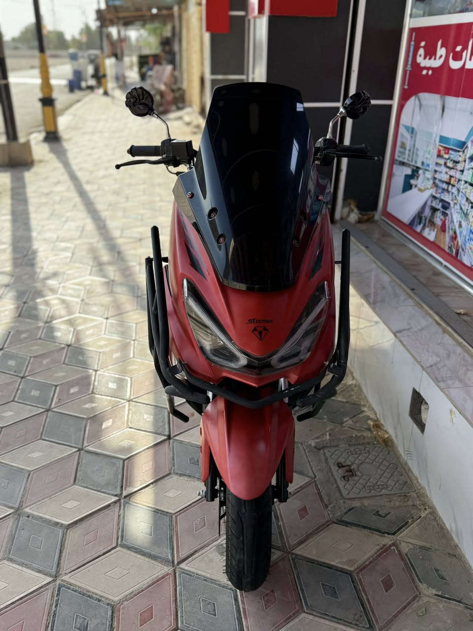 دراجه للبيع سترنيك
السعر خاص

المكان قلعه سكر
***********
