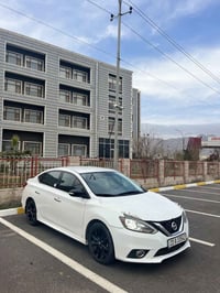 بەناوی خوای گەورە sentra 2018 SR  ٢٠١٨ یە وSR فول فول مواسەفاتە تەنها ...