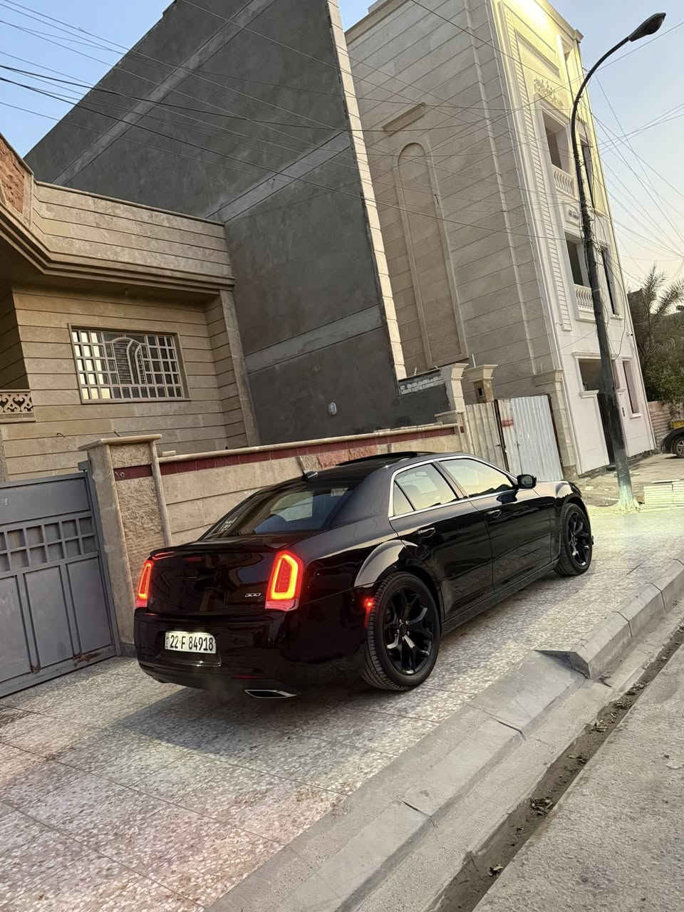 السلام عليكم شباب من رخصت اخونا الادمن المحترم عندي هاي لاوباما 2021 C حادثها مرفق بصور صبغ بيها 3 قطع لاماميه فوول بانوراما كشنات تتفه تبريد مري قلاب بجم اس السياره حلوه ناصبه ماشيه 68 الف رقم اربيل تحويل وكاله حاظر عارضها 240 او بيها مجال مكاني بغداد حي القاهرة ***********
