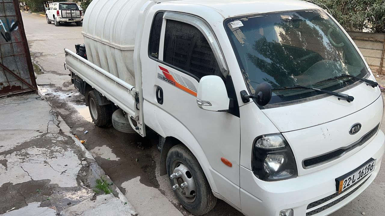 السلام عليكم كيا فحل 2017 مسكر للبيع  بدون ضربه تبريد شغال كير ومحك واكسل جدد بغداد
***********
