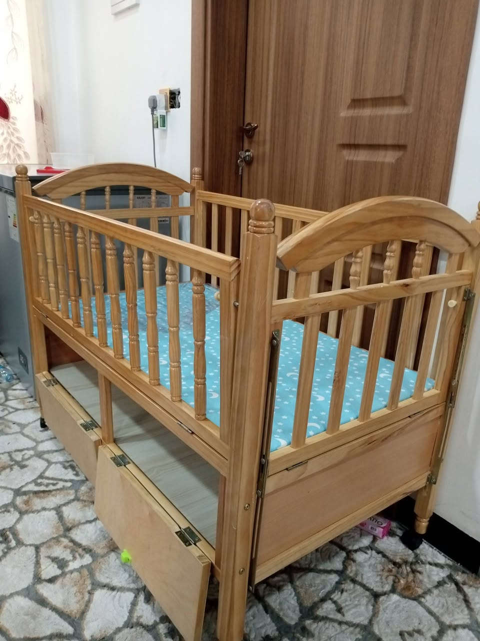 السلام عليكم
تخت مال طفل للبيع السعر 60 ألف 
الطول 120 سم والعرض 60 سم


**إذا كنت صاحب هذا الإعلان وتريد حذفه لأي سبب، رجاءا أرسل رسالة إلى الدعم الفني**