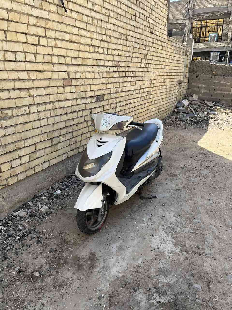 سكنس فحل مكينتها خير منالله تشك الكاع ناعمه خرسه بلاديه مال رمبه نضافتها مثل متشوف 100‎%‎ اي نقص  ما بيه كلشي شغلل نكره سلف  ***********

