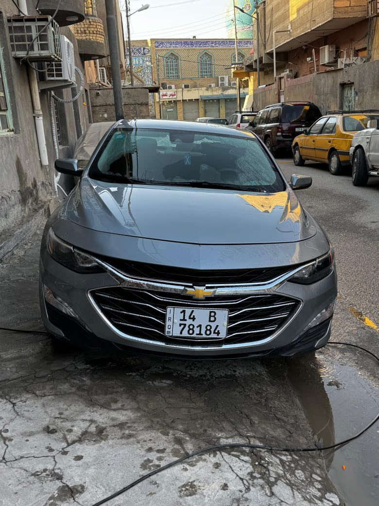 𝟐𝟎𝟐𝟑 𝐂𝐇𝐄𝐕𝐑𝐎𝐋𝐄𝐓 𝐌𝐀𝐋𝐈𝐁𝐔- LT 
شوفرليت ماليبو (LT) موديل : 2023

اللون : سلفر

عداد المسافة : 17000 mi 

حجم المحرك : 1.5L TURBO( 4,سلندر )

✅ بدون صبغ بدون تبديل ✅ فقط غرق 15 بالميه  ✅

المواصفات : 𝐋𝐓

فول فول مواصفات عده الفتحه 

بصمة ابـــواب

بصمة تشـــغيل

تشغيل عن بعد (𝐑𝐄𝐌𝐎𝐓𝐄 𝐒𝐓𝐀𝐑𝐓)

شـــاشـــة ايباد لمـــس

هـــانـــد بـــريـــك بصمة

اوتو هولد (𝐀𝐔𝐓𝐎 𝐇𝐎𝐋𝐃)

اوتو ستارات (𝐀𝐔𝐓𝐎 𝐒𝐓𝐀𝐑𝐃)

اوتو ستوب (𝐀𝐔𝐓𝐎 𝐒𝐓𝐎𝐏)

رادار امامي (تحديد مسار )

رادار أمامي (التحذير من الاصطدام )

تحكمات استيرن

كشنات كهربائي 

كشنات هيتر

لايتات 𝐋𝐄𝐃 ليد بيلادي

بكلايتات 𝐋𝐄𝐃 ليد بيلادي
 
حره رقم بصره باسمي 

تفاصيل اكثر الاتصال على ارقام التالية

☎️ ***********
السعر : 150 $ وبيها مجال .
