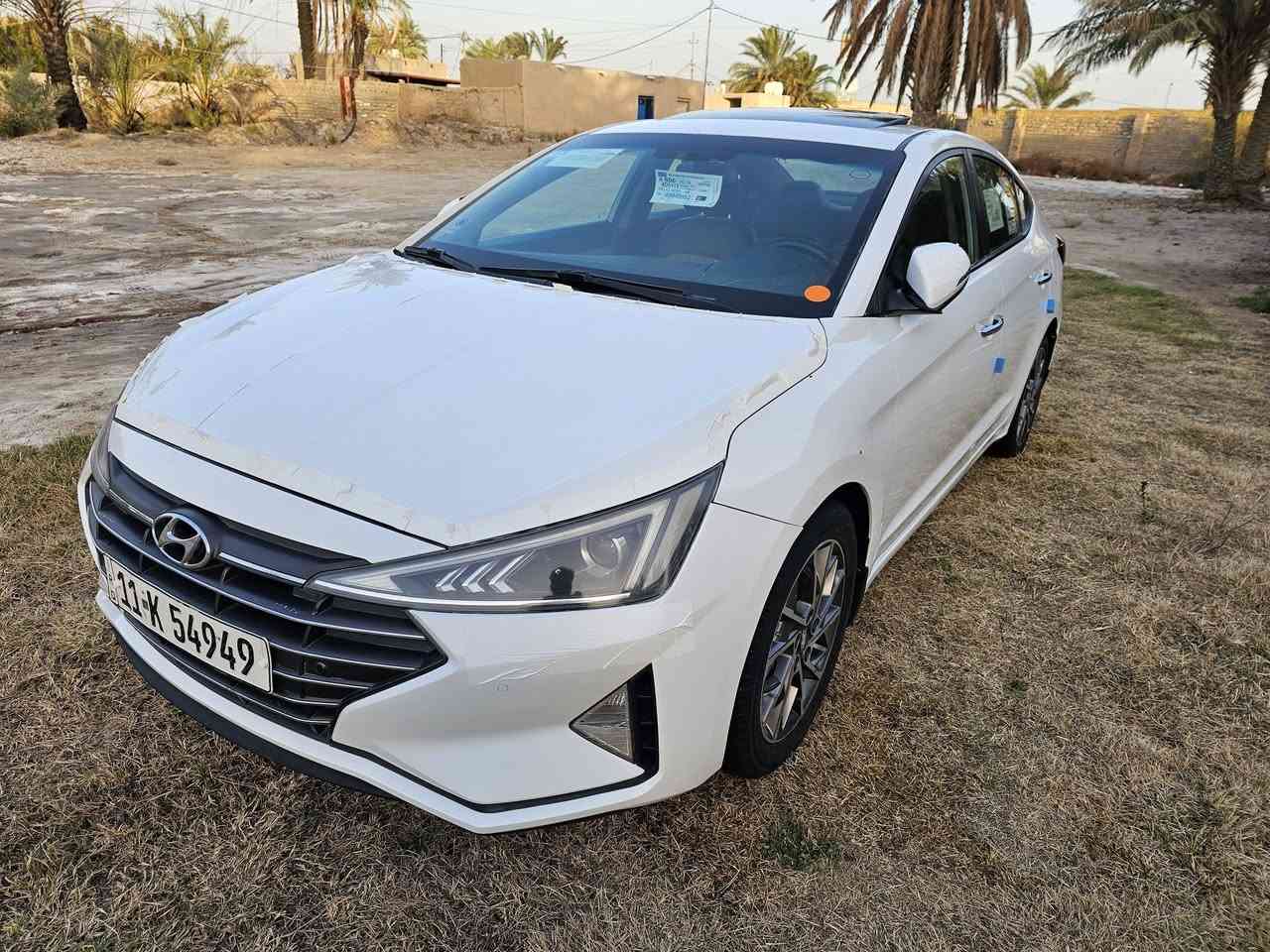 السلام عليكم
النتره 2020خليجي
كفاله عامه رقم بغداد نكليزي حره تحويل 
سنويه 31تنتهي
فول مواصفات بصمه فتحه حساس خلفي امامي 
كشنات جلد مرايه شفط مكينه ما مفتوحه ماشيه130فقط تخم تاير حداديه كله جديد ما متعوبه سياره ستخدام شخصي السعر 165 
الاتصال على رقم ***********
مكان سياره ناصريه
