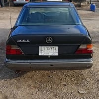 مرسيدس دب • ١٩٩٠ • محرك ٣٠٠٠