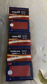 بطاريات دراجه شحن خمس بطاريات ممنفوخه ابد شغاله ٧٠/١٠٠ نضيفه ٧٠/١٠٠ لل...