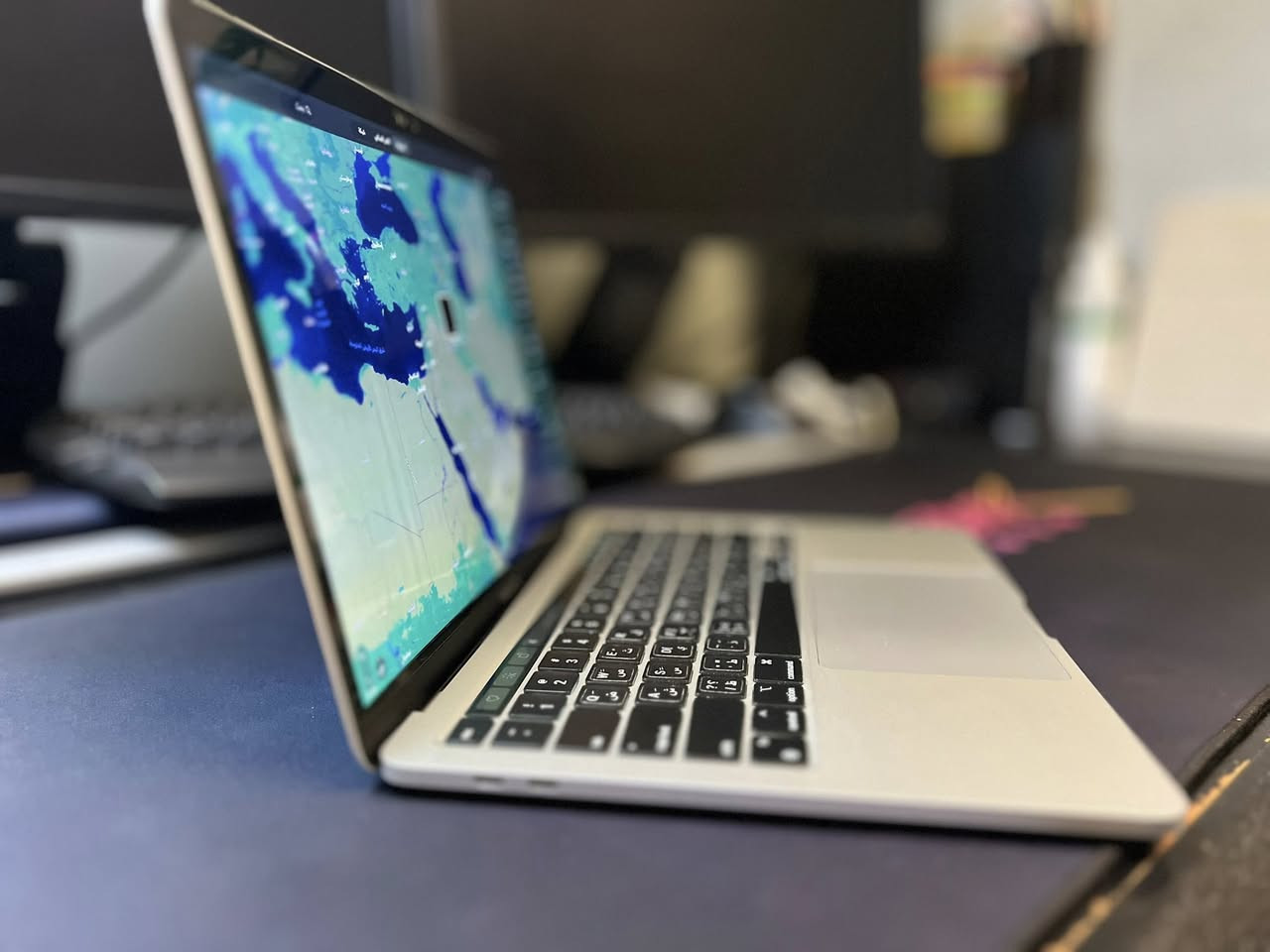 MacBook Pro m2
Display 13.3
Ram 8 GB
SSD 256g
Cycle count 170

الملحقات كامله 
بطاريه 86‎%‎
السعر راسني خاص  
المكان بغداد
التواصل خاص


**إذا كنت صاحب هذا الإعلان وتريد حذفه لأي سبب، رجاءا أرسل رسالة إلى الدعم الفني**