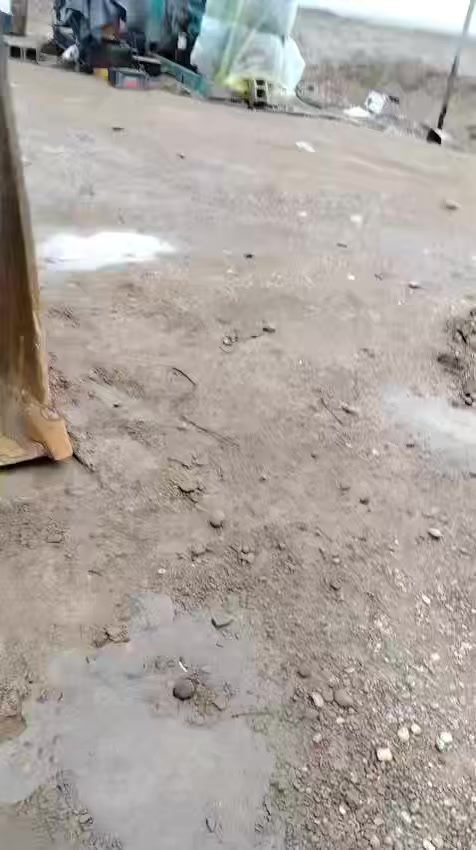 شفلت البيع عدد3السعر لوحد600$ وسعر 2/500$ وبيه مجال وسعر3 /425/$/وبيهن مجال/رقم/***********/***********
