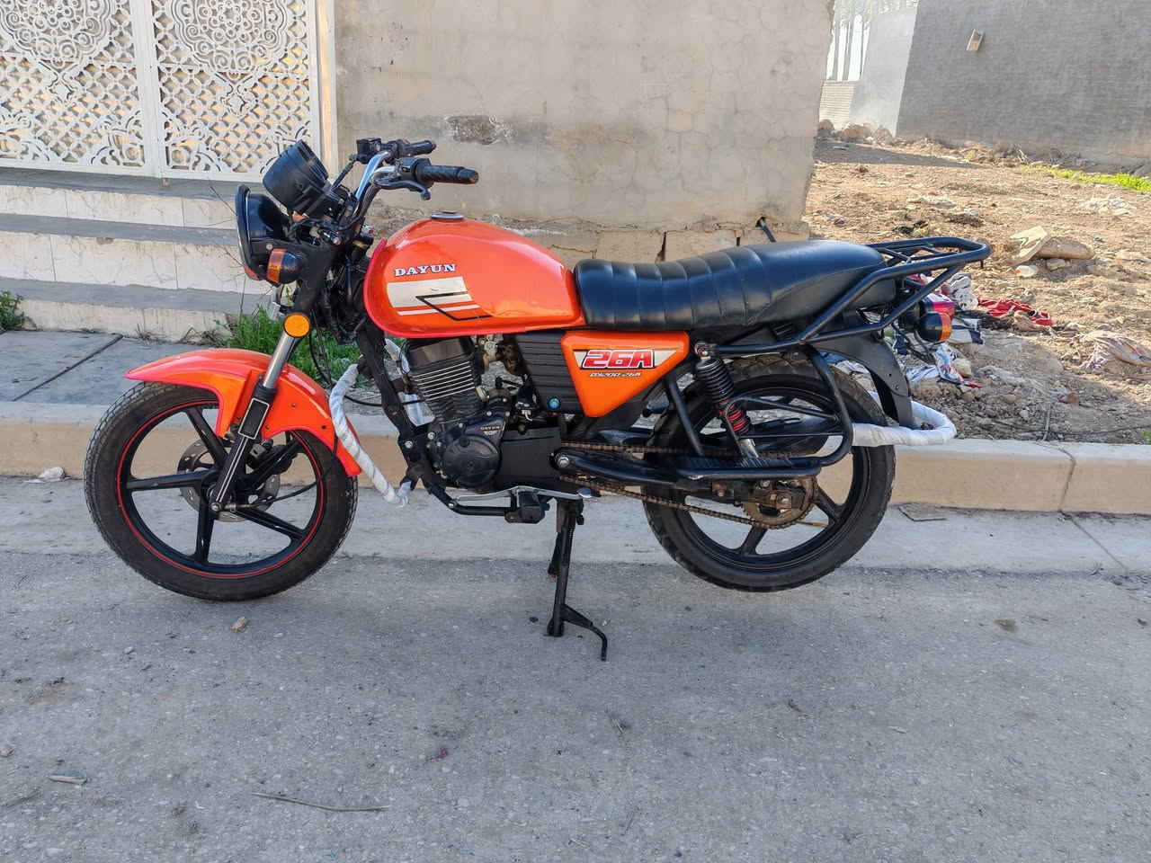 ديوان 2022
كامله وحلوه  شوفت عينك
مال شغل
وراق تالفه وتخذهه من باب لبيت
سعر ٧٥٠ بيهه مجال حق جيه
رقم  وتساب فقط ***********
بغداد
