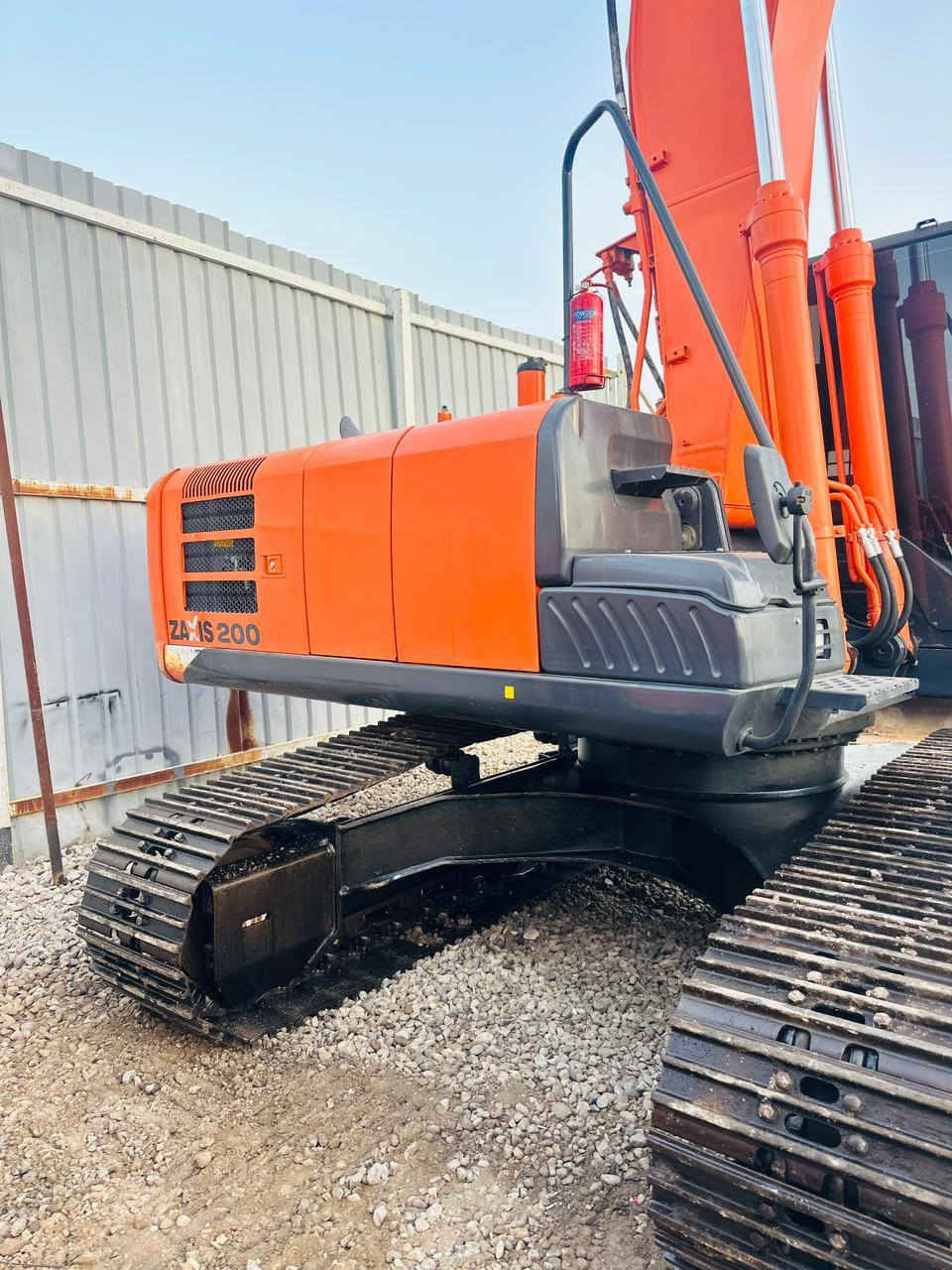 يعلن معرض الحجاري لبيع وشراء الآليات الثقيله  للبيع 

#فايف _G دخول جديد ✅️

#مامشتغل بلعراق 

#مأسس جك همر 

#عداد العمل 5600ساعه 

كفاله عامه كارتون محرك ومضخه على وضع الشركه ✅️

الموديل 2016

 العنوان :بابل الشوملي الصناعي طريق الحولي 
للاستفسار اكثر الاتصال على الهاتف
 سيد عماد الحجاري *********** whatsapp
سيد عماد الحجاري  ***********
