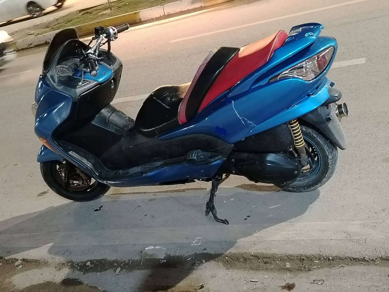 مكلف بلنشر فورزا 08جديده مابيها نقص للتواصل عل رقم ***********
