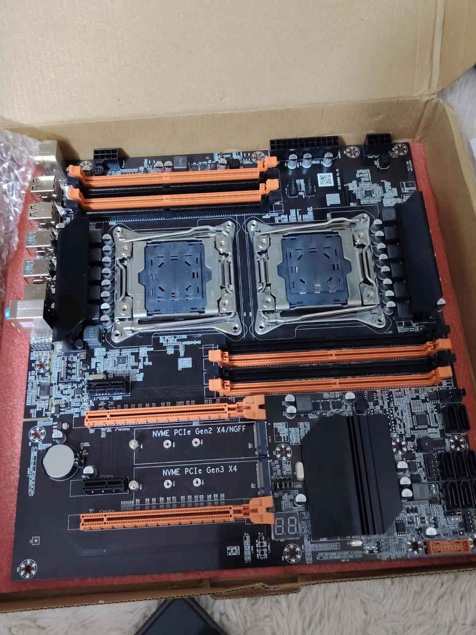 مذربورد  x99 zx du99d4 v1 31 دبل معالج الي يريده يجي خاص او واتساب ***********  + عندي توصيل
