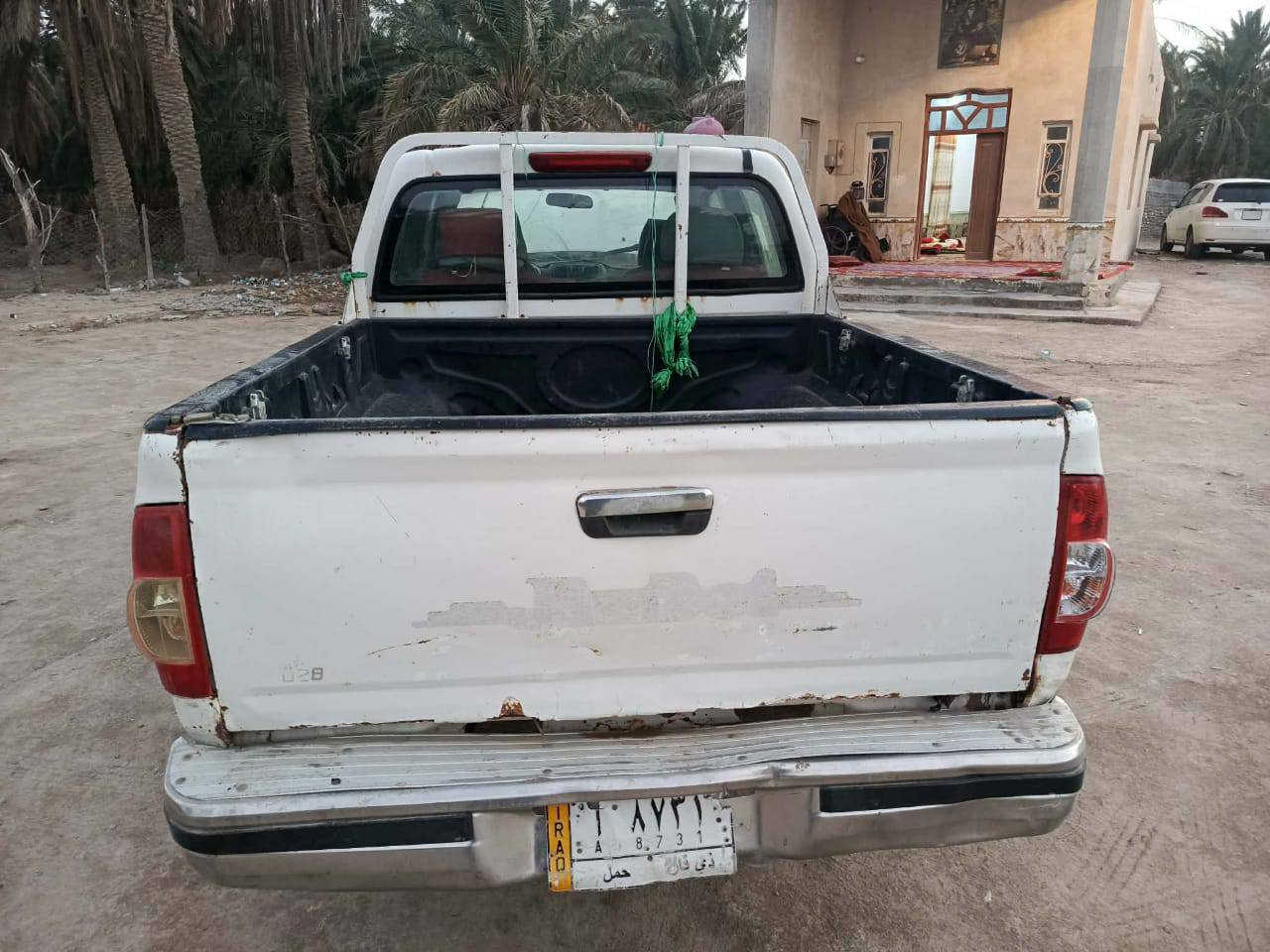 سلام عليكم جنبي 2013 سياره جديده لا خياس ولا ضربه مكينه جديدة طخم تاير جديد سياره مرقم راعيه ماندله بيع هل موجود سنويه ستنساخ مكان سياره ال صلاح سعر ٢٨ بيه مجال ***********
