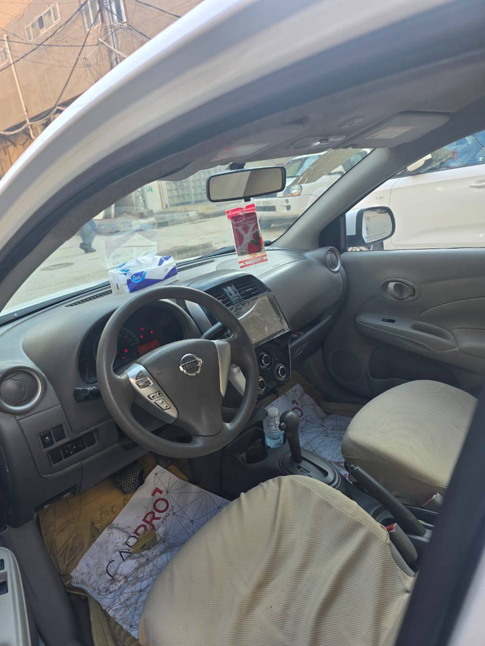 السياره للبيع
موديل 2018
بيها قطعتين صبغ وبارد 
العنون النجف شارع المدينه 
للتواصل ***********
السعر 90وبيها مجال
