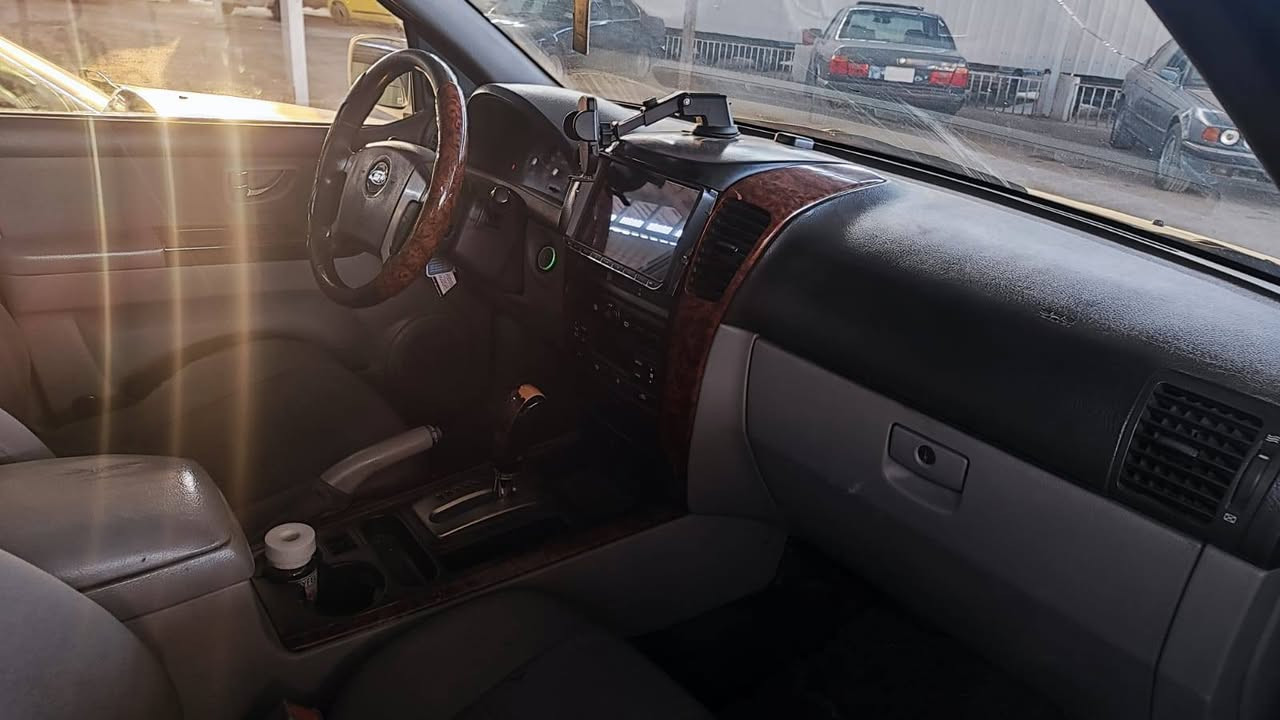 🚗 للبيع سيارة موديل 2004 🚗

🔹 شرط: جيد جداً
🔹 مكينة وكيير بحالة ممتازة
🔹 صبغ بوندو جامد
🔹 رقم أربيل (مسطرة)
🔹 تبريد ثلج
🔹 طقم تاير جديد
🔹 طقم أمامي وخلفي جديد
🔹 السيارة سلايت (نظيفة)
🔹 السيارة فول مواصفات

💰 السعر: 90 وقابل للتفاوض

📞 للاستفسار: الاتصال على الأرقام التالية
***********
***********
