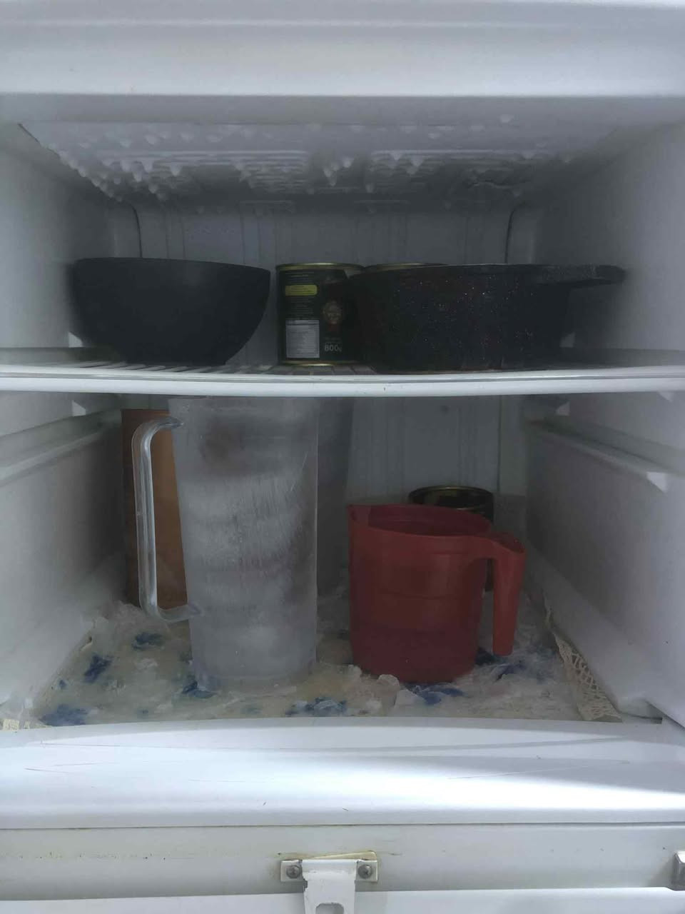 ثلاجه  اسمه كونكورد للبيع نظيف تشتغل وجمد بسُرعـۿہ سبب بيع لان جبيره  ناقصهه بس جراره سعره ١٢٠ وبي مجال مكان النجف بيع مستعجل 
#الجميع


**إذا كنت صاحب هذا الإعلان وتريد حذفه لأي سبب، رجاءا أرسل رسالة إلى الدعم الفني**