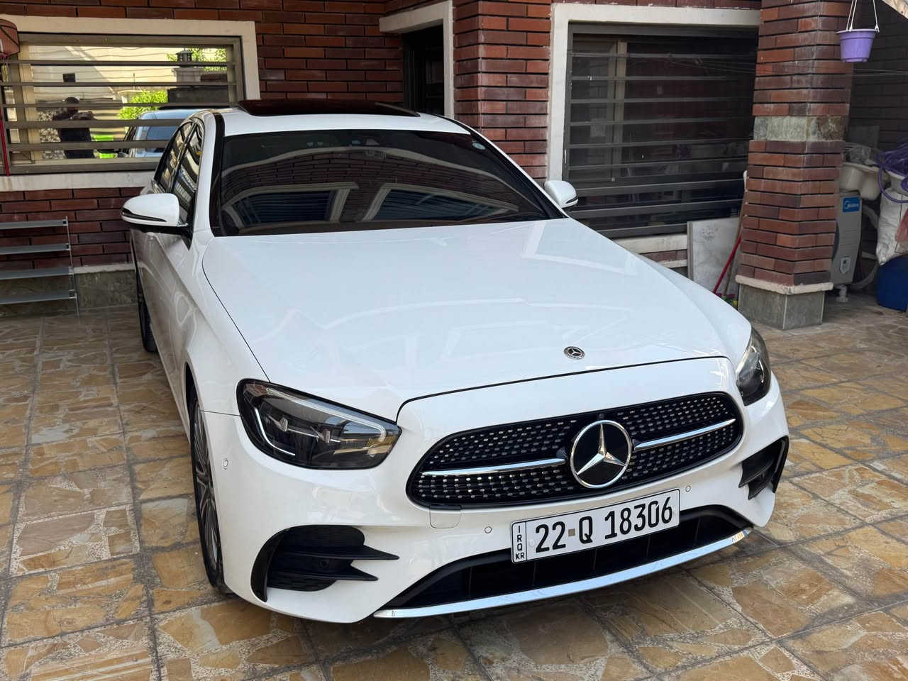 ✨️ Mercedes-Benz E350 2021 ✨️

للبيع سيارة نظيفة ومميزة جداً، وارد أمريكي، حادثها كان بسيط جداً وتم إصلاحها باحترافية، والسيارة جاهزة للاستخدام مباشرة بدون أي مصروف.

للاستفسار /***********☎️☎️
✅ موديل 2021
✅ عداد 44 ألف ميل فقط
✅ محرك قوي واقتصادي
✅ 5 كاميرات (360°)
✅ سلايد روف
✅ زجاج مظلل مرخص رسمي
✅ داخلية فاخرة ومريحة
✅ أنظمة أمان ومساعدة قيادة متطورة
✅ حساسات أمامية وخلفية
✅ تشغيل بصمة وستارت
✅ شاشة كبيرة متعددة الوظائف
✅ إضاءة LED فاخرة
✅ جاهزة من كل شيء ولا تحتاج أي صرف

📌 السيارة باسمي شخصياً وجاهزة للتحويل

💵 السعر: 32,900 دولار (329 ورقة)

📍 العنوان: بغداد – الدورة – شارع أبو طيارة

للمهتمين يرجى التواصل على الخاص أو الاتصال مباشرة.

🔥 سيارة أنيقة، مريحة، وفخمة وتعتبر فرصة حقيقية لمن يبحث عن E350 نظيفة وعداد قليل بغداد, العراق
