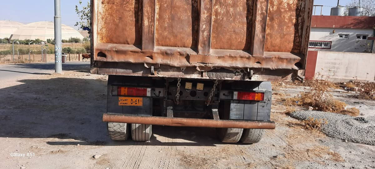 ئەتیکۆ بیلاد گەڵابە مۆدێل٢٠٠٩ ھەمو گیانی بەشەرت بۆدی ١٨مەتر.
ژ.م ***********

