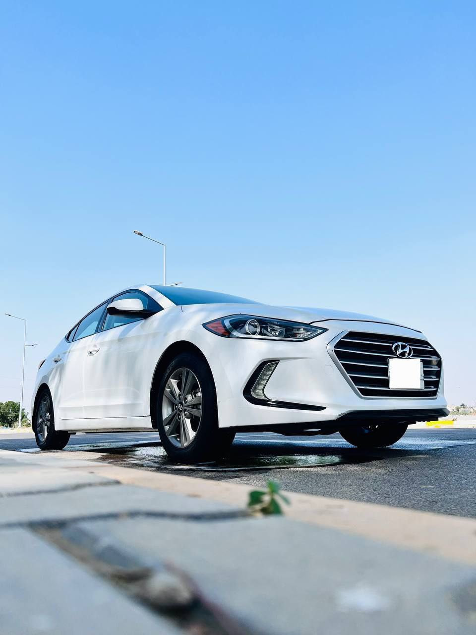 النترا للبيع 2018وارد امريكي مكفولةكفالةعامة مكينة 2000دوش رقم واسط بااسمي سيارةكير عادي المكان واسط مركز المدينة للاستفسارالاتصال***********
