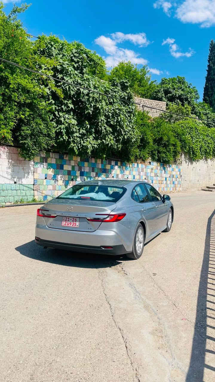 ***********
TOYOTA CAMRY 2025 LE
بس بولند  سبوخ  
گئر  مكينه شه رت  
رقم كاتي  شرط رقم 
20هزار روشتوه
سعر 188$مجال
*********** اكر, نينوى
