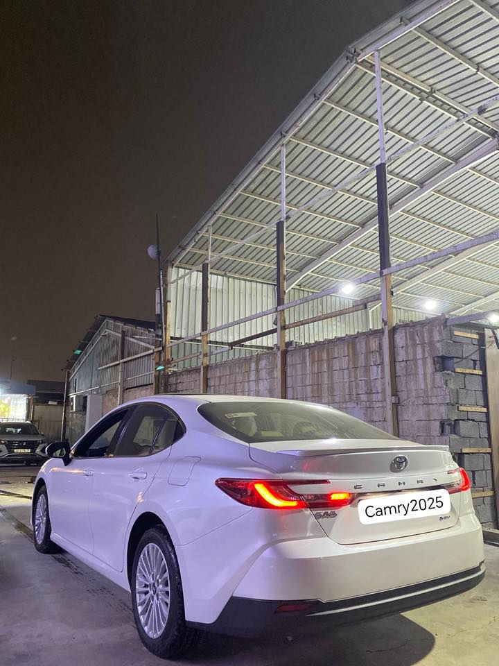 💐﷽💐
السلام عليكم👋🏻
للبيع او المراوس↩️↪️
🏎كامري 2025🏎
اللون: ابيض صدفي⚪
 SAS اصل هايبرد بانزين  
 زيروووووو😍
مرقم اربيل💥
السياره مواصفات الSAS الفول💎 
📍مكان السياره بغداد 
السعر: خابر وتدلل
للاتصال: ***********
***********
✨من الله التوفيق ✨
