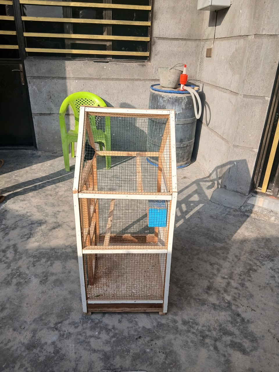 يوجد  قفص للبيع الاستفسار على هاذ الرقم ***********
