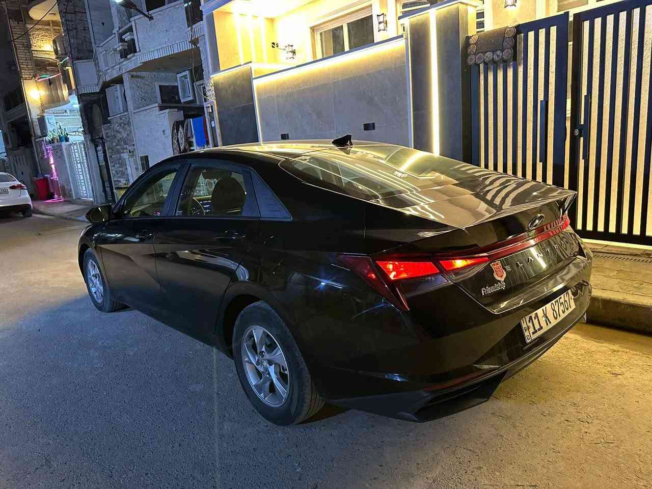 سلام عليكم النترا موديل ٢٠٢٣ سياره كلين بدون حادث ربع دعاميه ومصلحه نفسه صور لحادث بل منشور مستعجل على بيعتها ماشيه ٣٠ عنواني بغداد شعب عارضه ١٤٥ وبيه مجال ***********
