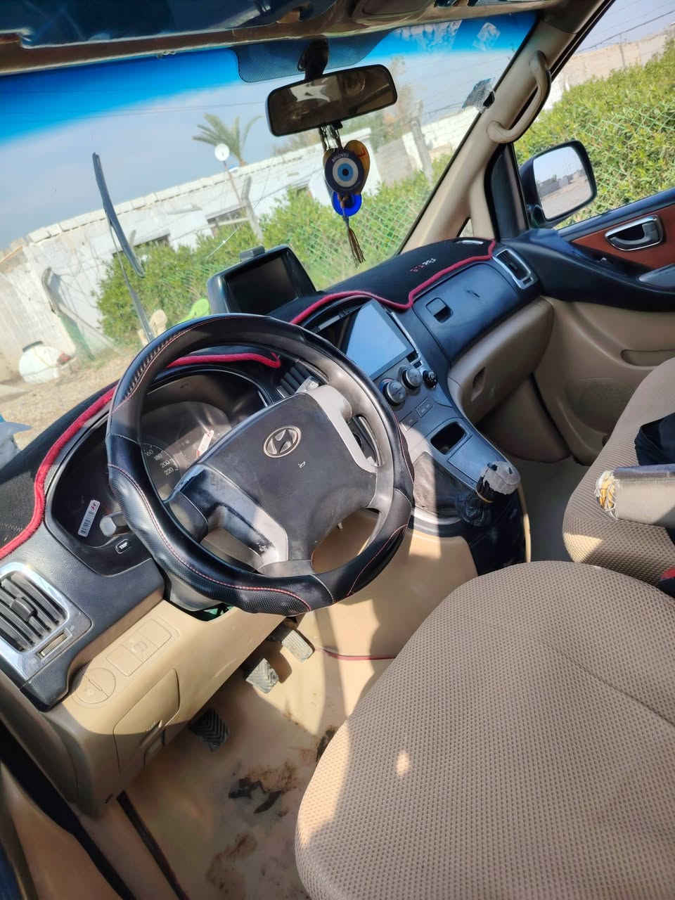 السلام عليكم ستاركس موديل ٩ السياره كير مكينه حداديه كله جديد رقم واسط  السياره بيها جاملغ امامي تبديل وربع من الجاملغ الخلفي السياره معروضه ١٣٥ وبيها مجال لشراي المكان واسط الزبيديه ***********
