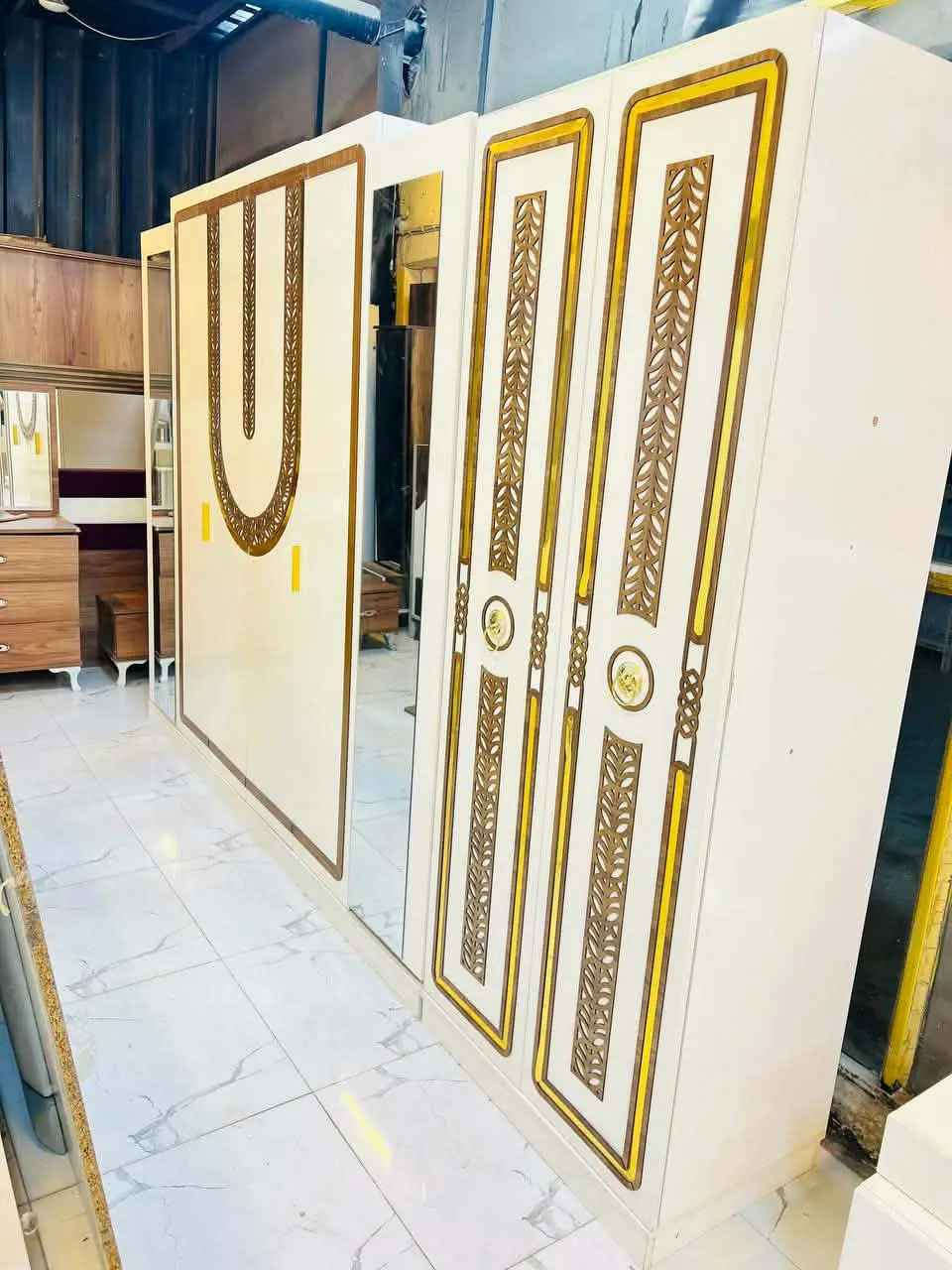 غرفه نوم تركي 🇹🇷 
10 قطع اخو الجديد 
نضافة 95 💯 شازلون مخزن 
كنتور ملحق اضافي 2 باب 🧡 
بسعر 925 مع شد ونقل مجاني 🧑‍🔧 بغداد, العراق


**إذا كنت صاحب هذا الإعلان وتريد حذفه لأي سبب، رجاءا أرسل رسالة إلى الدعم الفني**